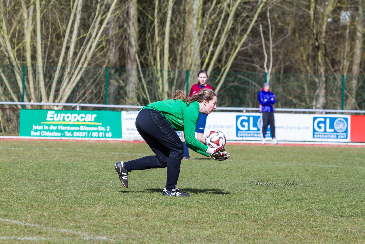 Bild 211 - B-Juniorinnen VfL Oldesloe - Krummesser SV _ Ergebnis: 4:0